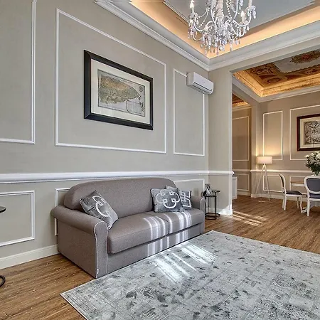 Art Luxury Family